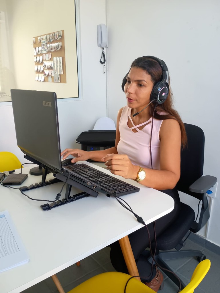 Alunos e sala de aula na Dreams School, escola de inglês em Hortolândia — foto 4