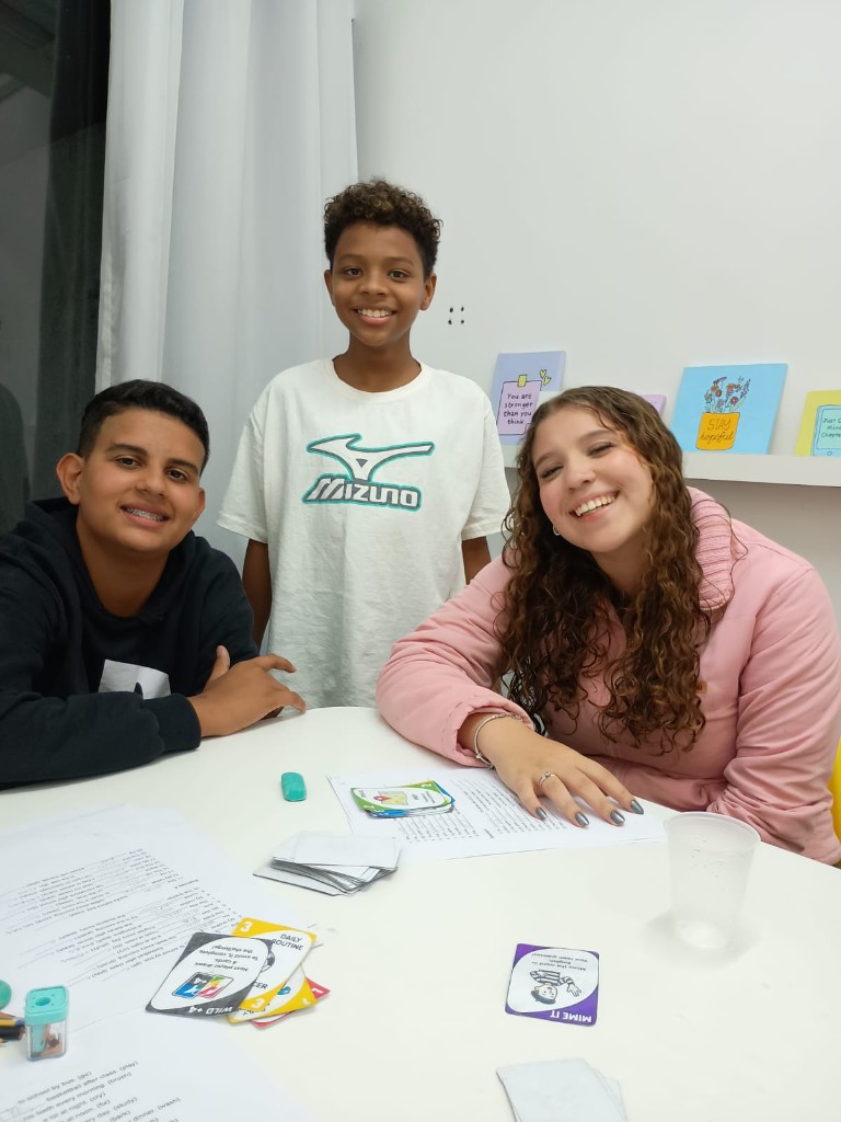 Alunos e sala de aula na Dreams School, escola de inglês em Hortolândia — foto 6