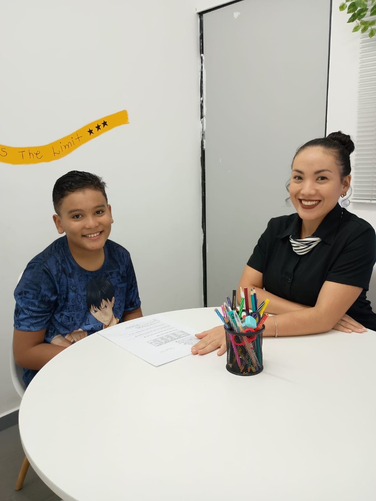 Alunos e sala de aula na Dreams School, escola de inglês em Hortolândia — foto 9