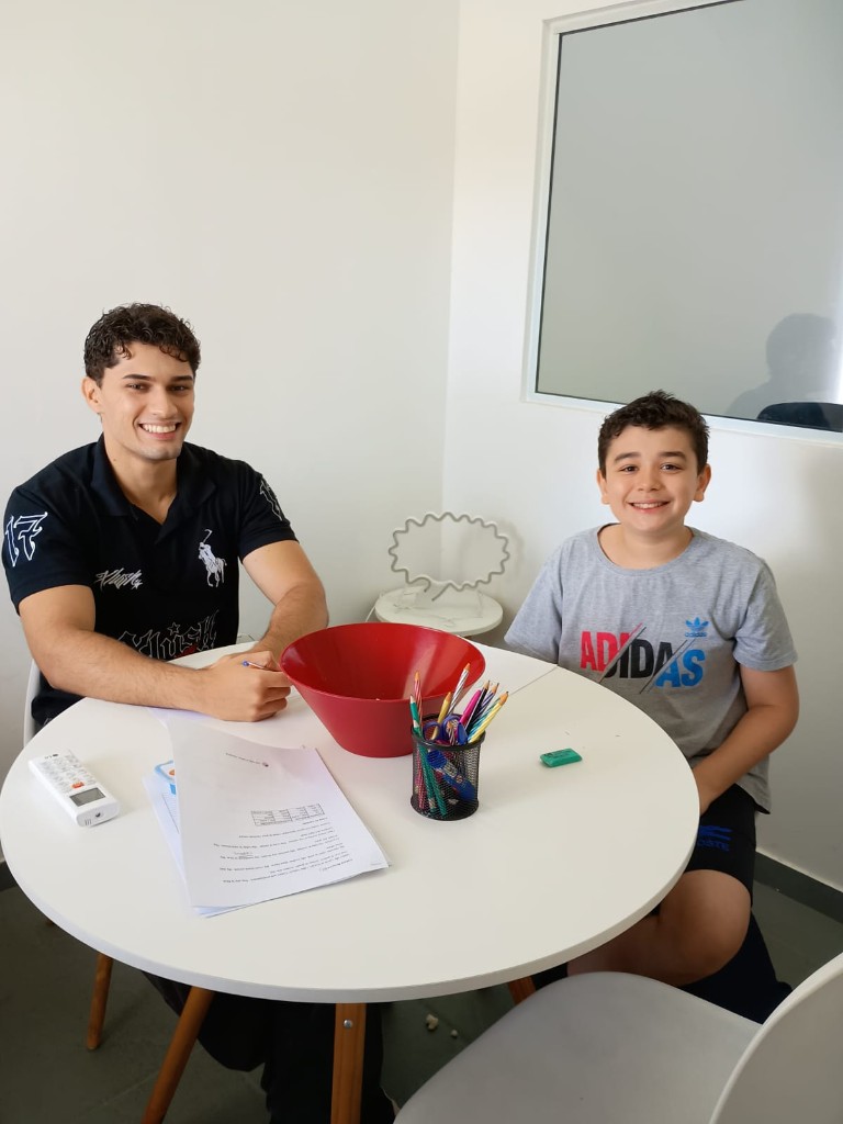Alunos e sala de aula na Dreams School, escola de inglês em Hortolândia — foto 29